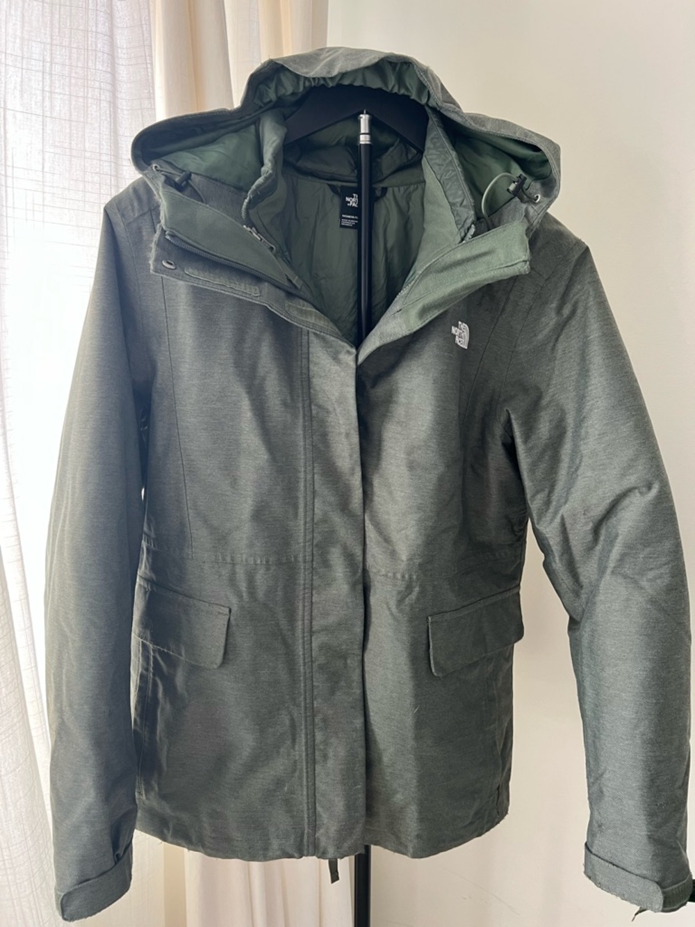The North Face womens Hooded Parka Jacket in Olive Green